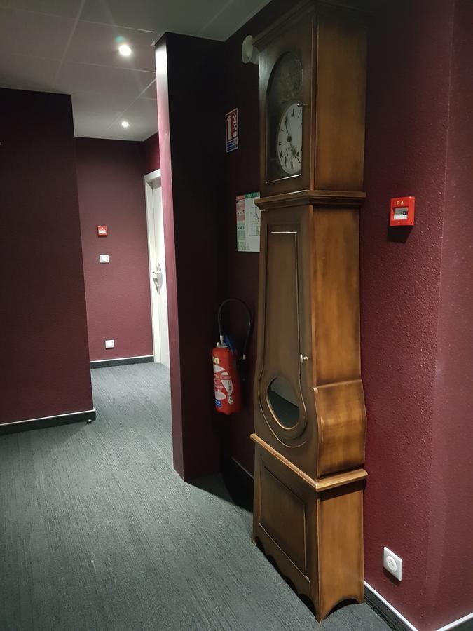 Hotel Jeanne D'Arc Saint-Chély-dʼApcher Kültér fotó